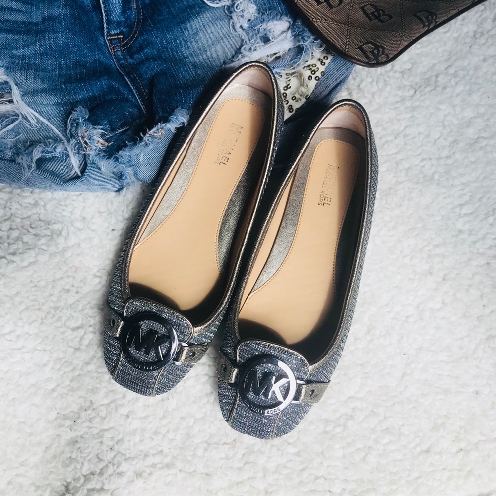 Michael Kors Silver Glitter Mirror Metallic Shoes